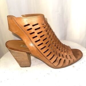Paul Green Cayanne Rosa Peep Toe Nougat Leather Sandal Size 5.5